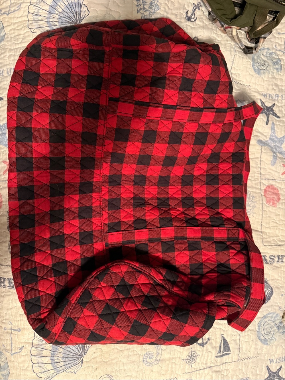 American Eagle Outfitters Red and Black Quilted Plaid Tote